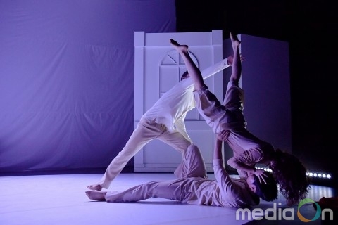 예술단체 링카트, ‘정류장 ; 무엇을 기다리고 있나요?’ 개최