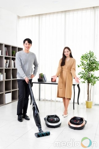 삼성전자, 한국 주거환경에 최적화된 무선청소기 ‘파워봇’·‘파워스틱’ 출시